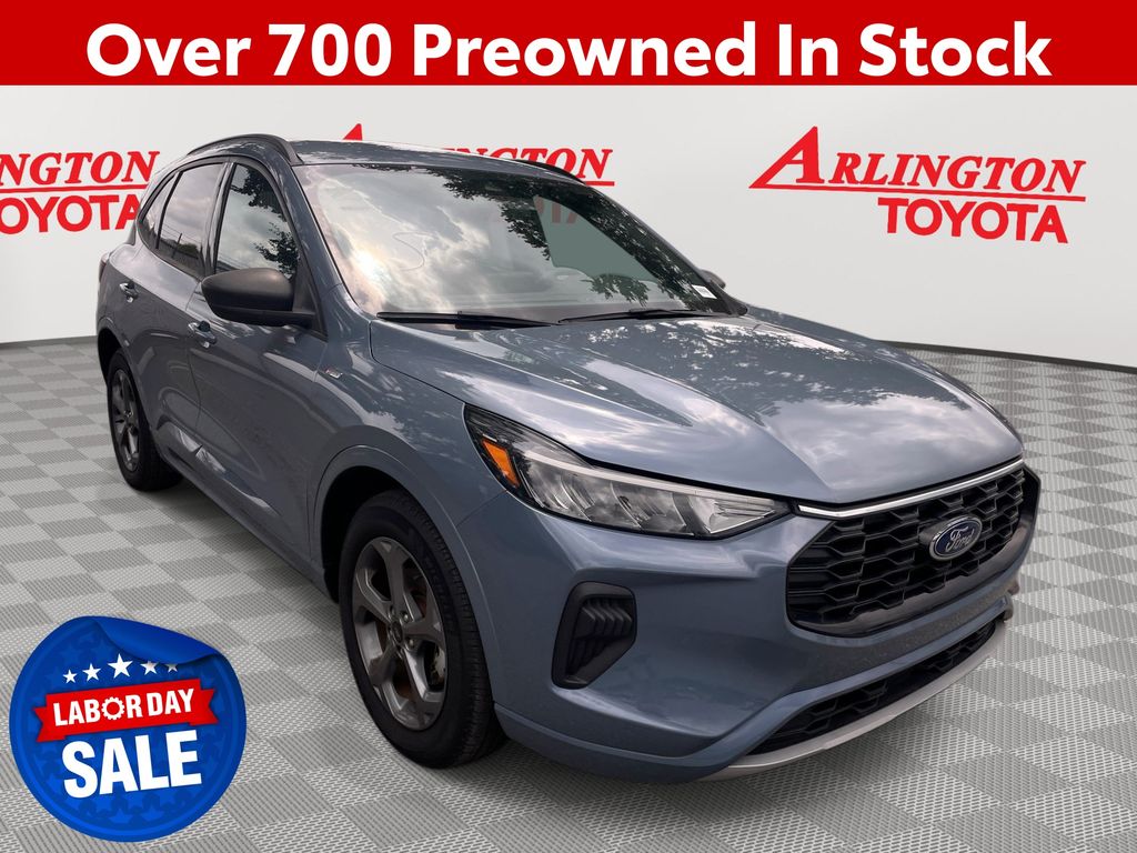2024 Ford Escape Azul (Vapor Blue Metallic) SUV/Crossover Tracción delantera 8 velocidades Automática