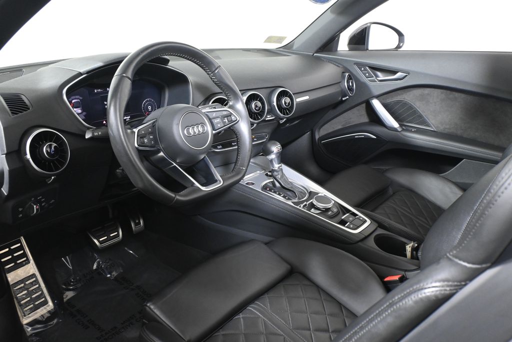 Thumbnail: 2017 Audi TT - 23
