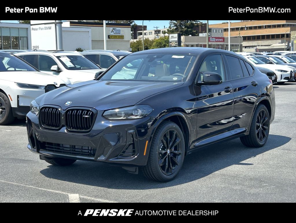 Thumbnail: 2025 BMW X4 - 1