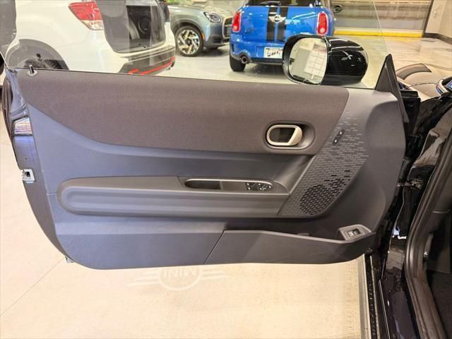 Thumbnail: 2026 MINI Cooper - 10