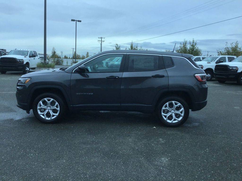 2024 Jeep Compass Sport