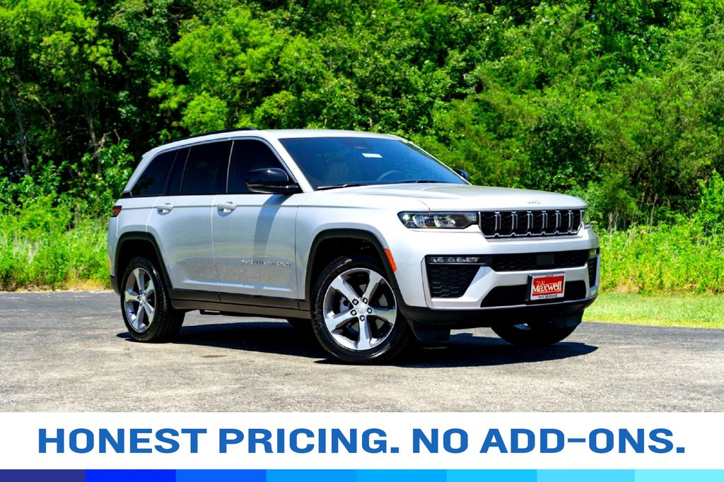 Silver Zynith 2026 Jeep Grand Cherokee SUV / Crossover 4X2 8-Speed Automatic