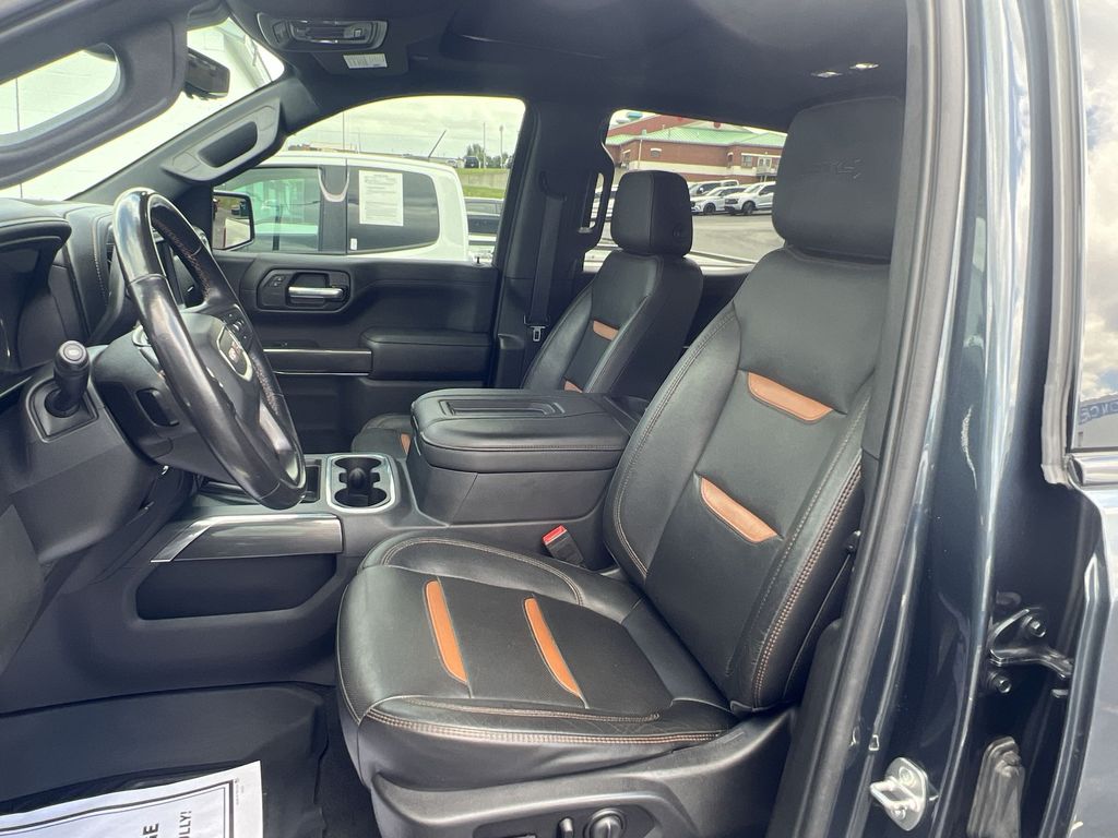 Used 2020 Blue GMC AT4 image 17