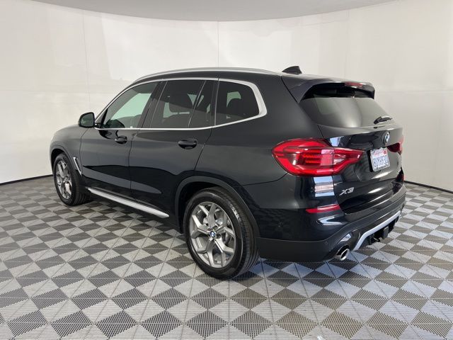 Thumbnail: 2021 BMW X3 - 6
