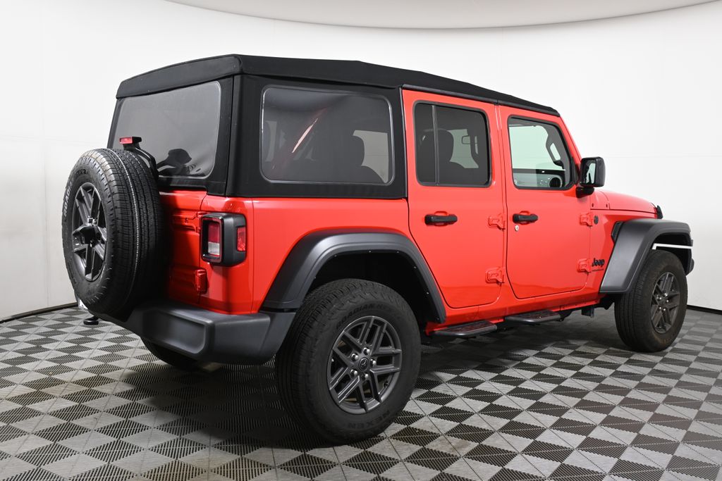 Thumbnail: 2024 Jeep Wrangler - 7