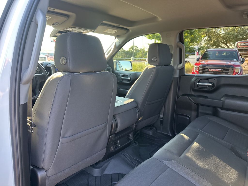 Used Car 2022 Chevrolet Silverado 1500  Custom For Sale Under $35,000 In Austin, Texas