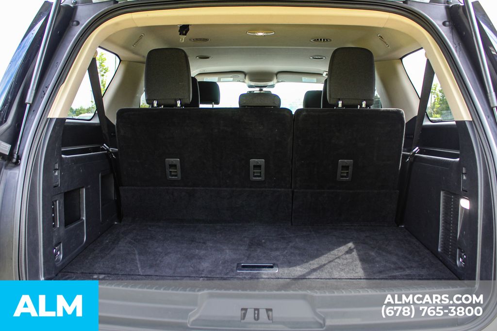 Used 2024 Silver Ford XLT image 24