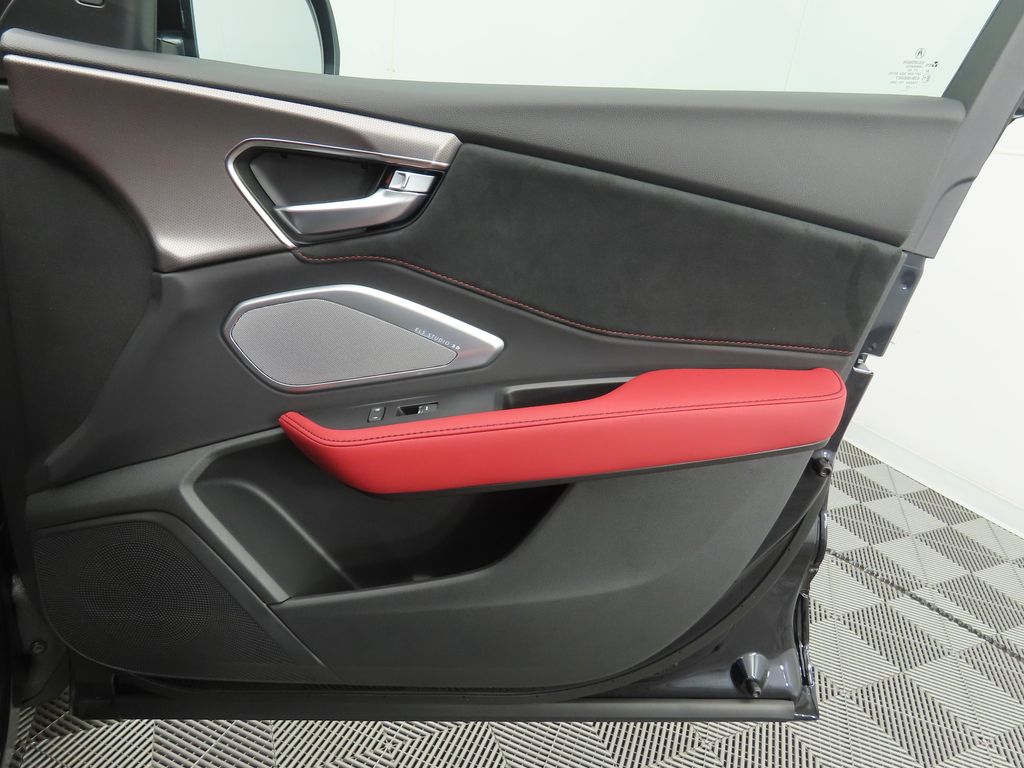 2025 Acura RDX Base 25