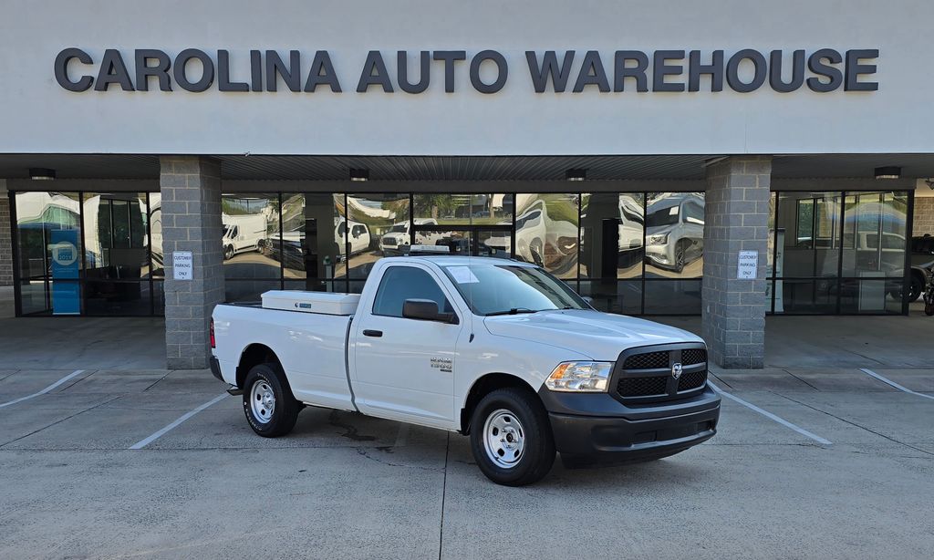 2022 RAM 1500 Blanco (Bright White Clearcoat) Camioneta Todo terreno 8 velocidades Automática