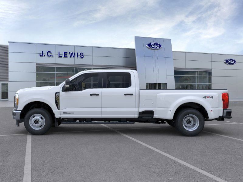2025 Ford F-350 Super Duty XL