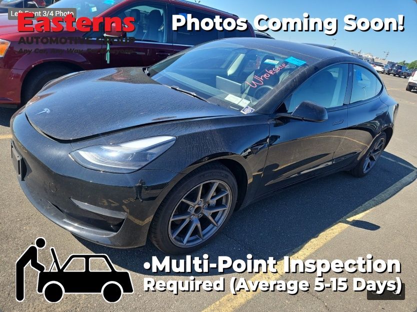 2023 Tesla Model 3 -'s photo