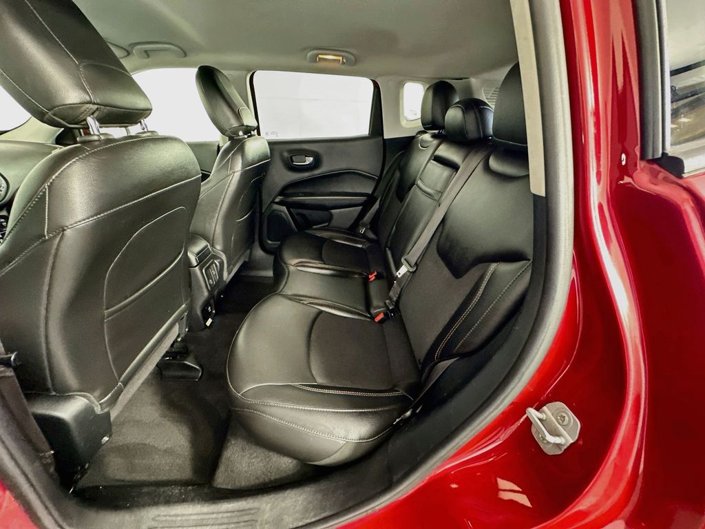 Thumbnail: 2019 Jeep Compass - 23