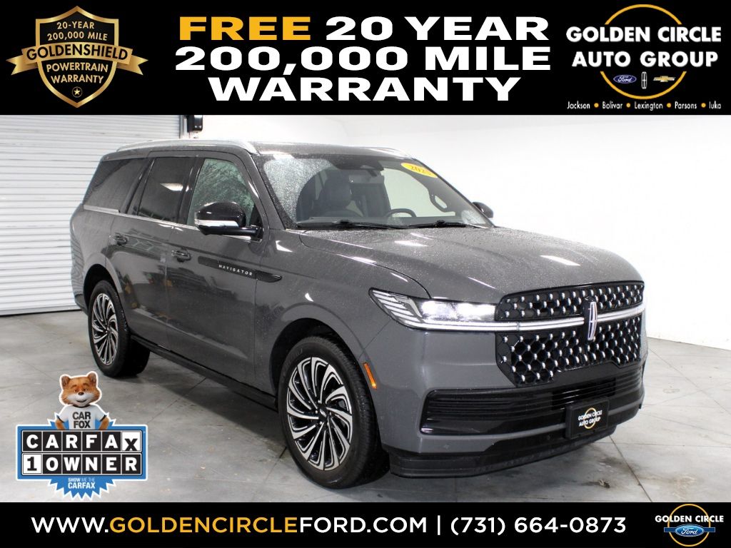 Black (Chroma Caviar Dark Gray Metallic Clearcoat) 2025 Lincoln Navigator Black Label 4WD SUV / Crossover Four-Wheel Drive Automatic