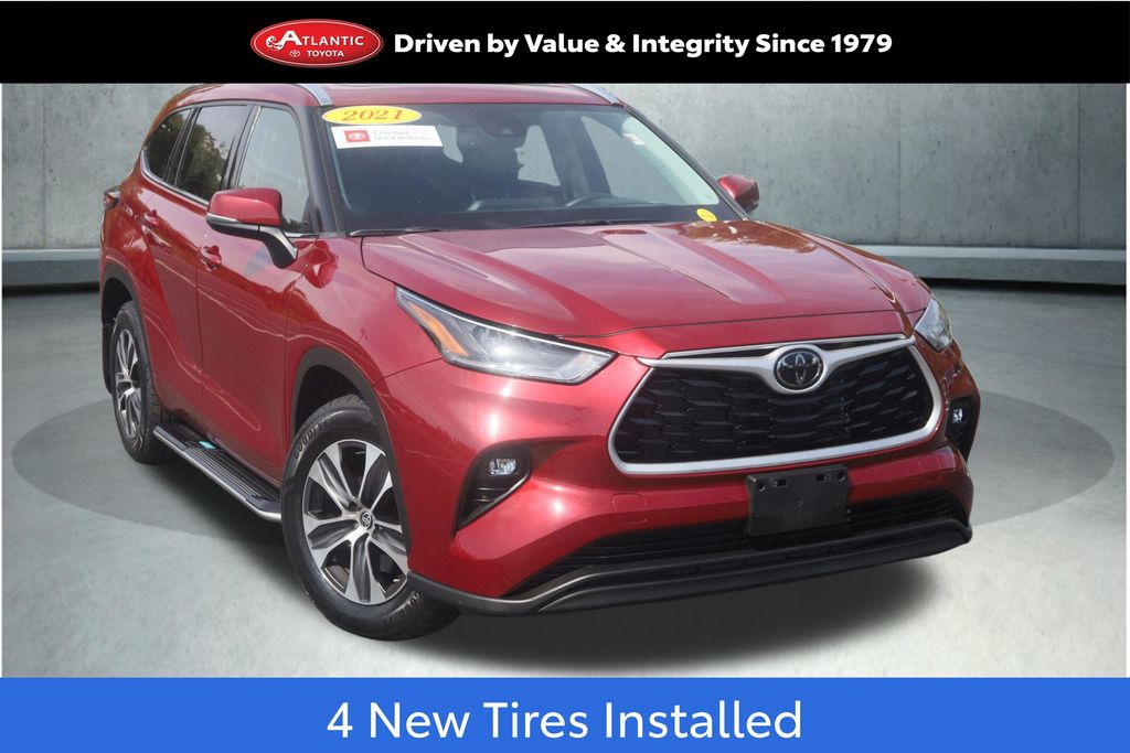 Red (Ruby Flare Pearl) 2021 Toyota Highlander SUV / Crossover All-Wheel Drive 8-Speed Automatic