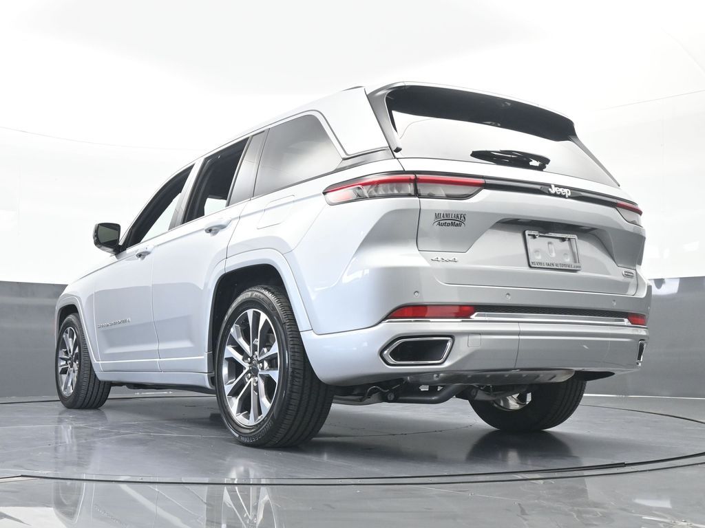 Used 2024 Silver Zynith Jeep Overland image 66