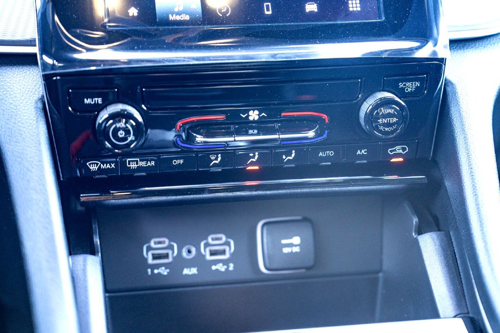 New Car 2025 Jeep Grand Cherokee  Laredo X For Sale Under $40,000 In Taylor, Texas