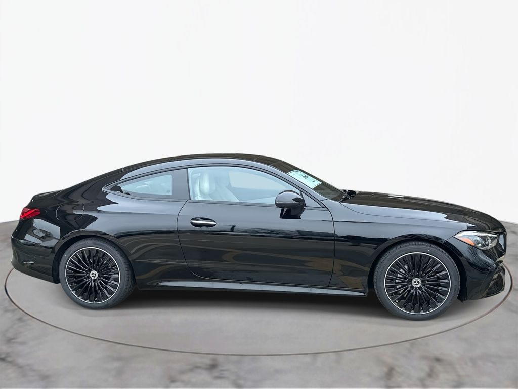 Thumbnail: 2026 Mercedes-Benz CLE - 4