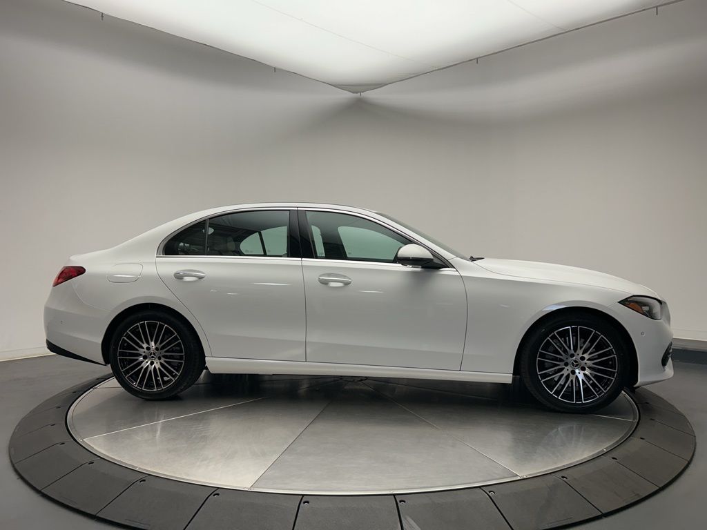 Thumbnail: 2025 Mercedes-Benz C-Class - 8