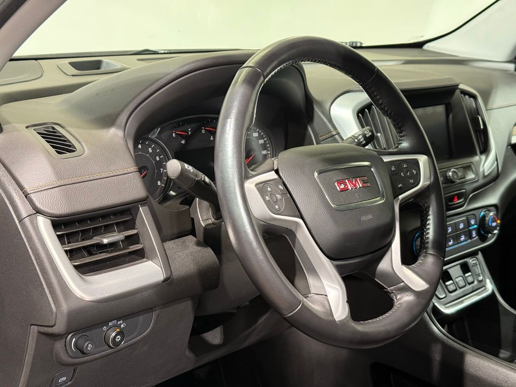 Thumbnail: 2021 GMC Terrain - 17