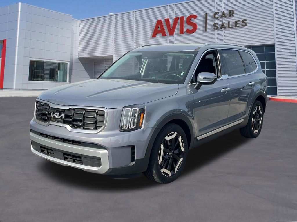 Everlasting Silver 2025 Kia Telluride S FWD SUV / Crossover Front-Wheel Drive 8-Speed Automatic