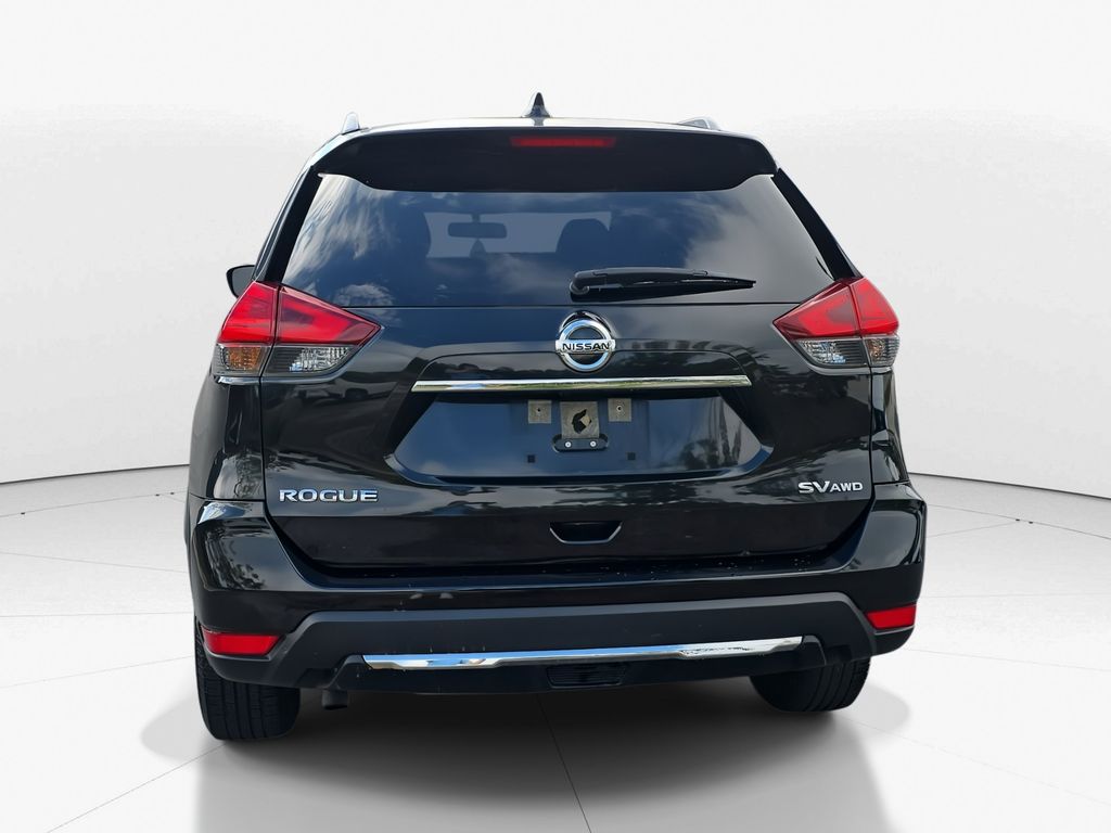 2017 Magnetic Black Nissan Rogue SV AWD SUV