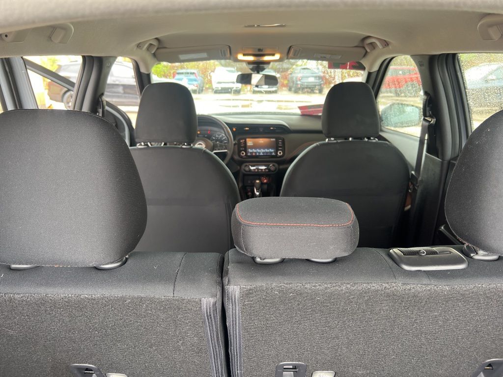 2024 Nissan Kicks SR photo