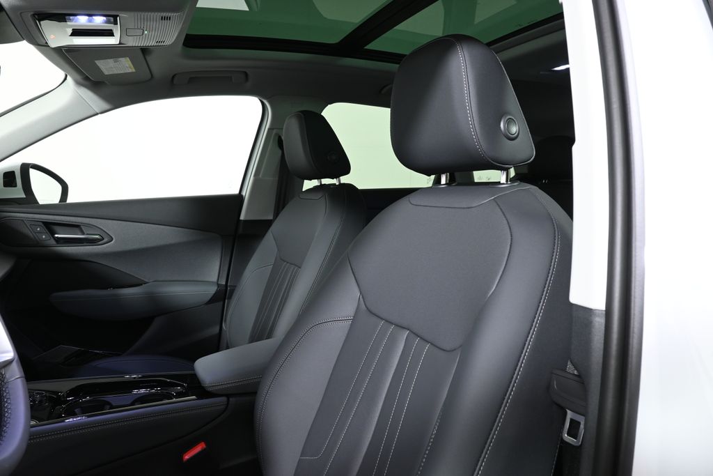 Thumbnail: 2026 Audi Q3 - 16