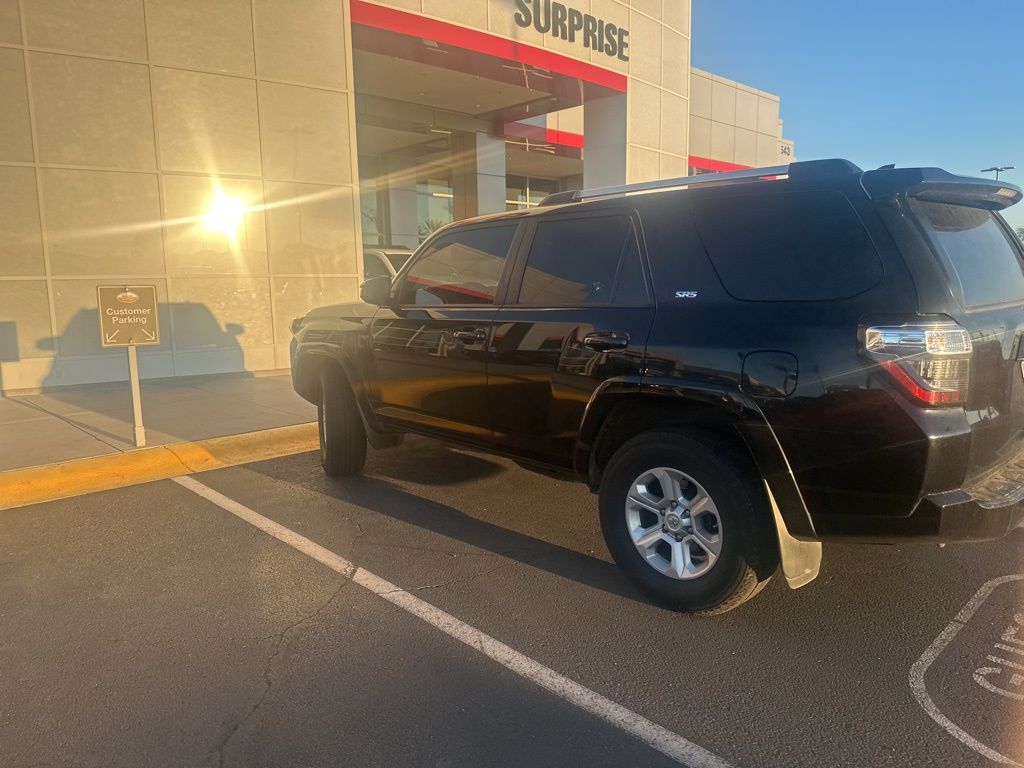 Thumbnail: 2021 Toyota 4Runner - 4