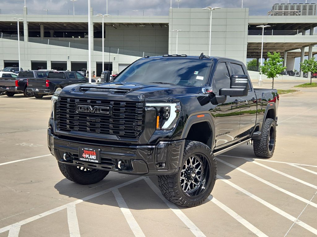 Onyx Black 2025 GMC Sierra 2500HD Denali Crew Cab 4WD Pickup Truck Four-Wheel Drive Automatic