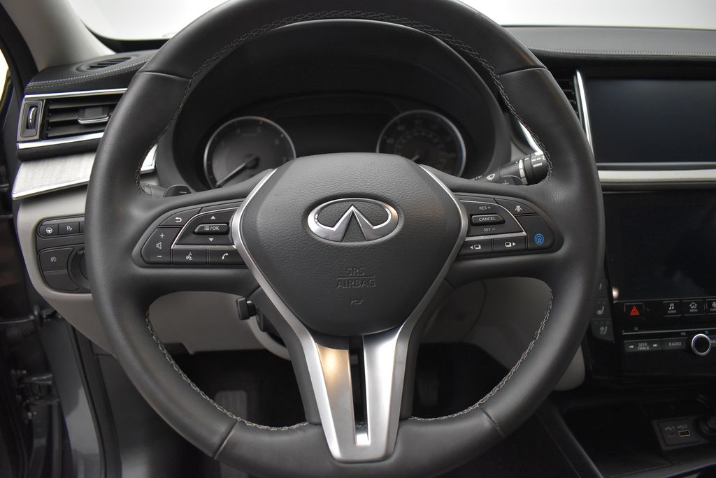 Thumbnail: 2023 INFINITI QX50 - 18