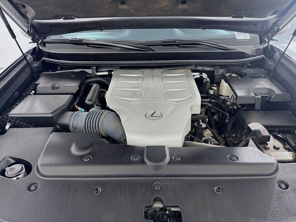 Thumbnail: 2023 Lexus GX - 30