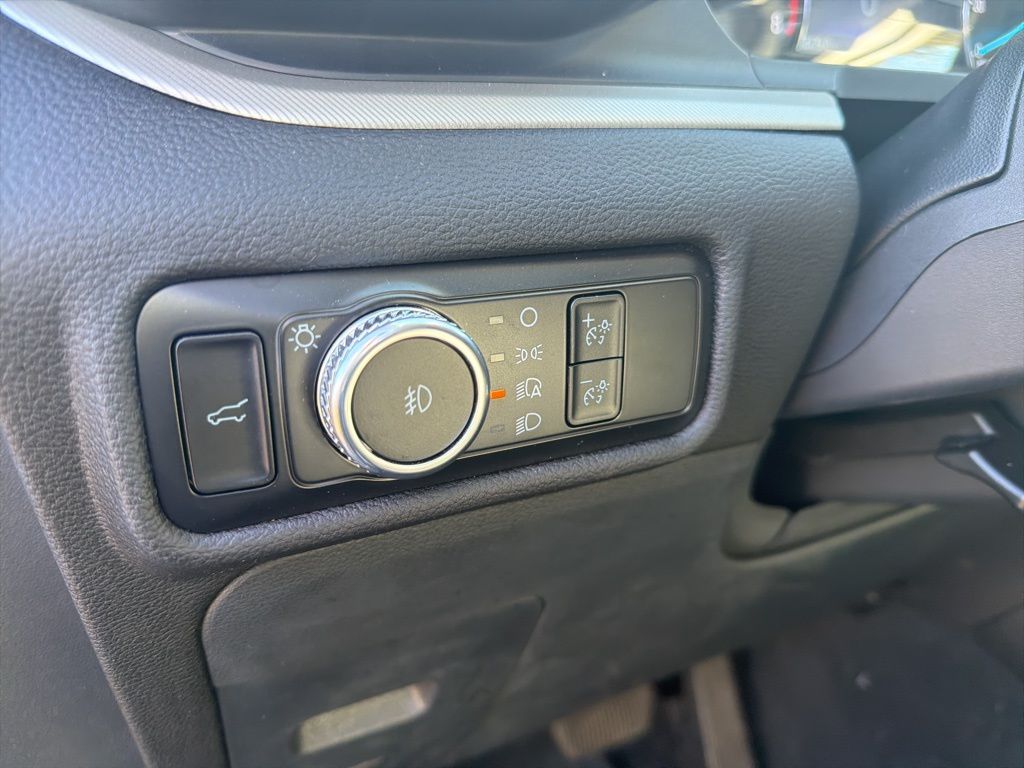 used 2023 Ford Explorer car, priced at $31,495