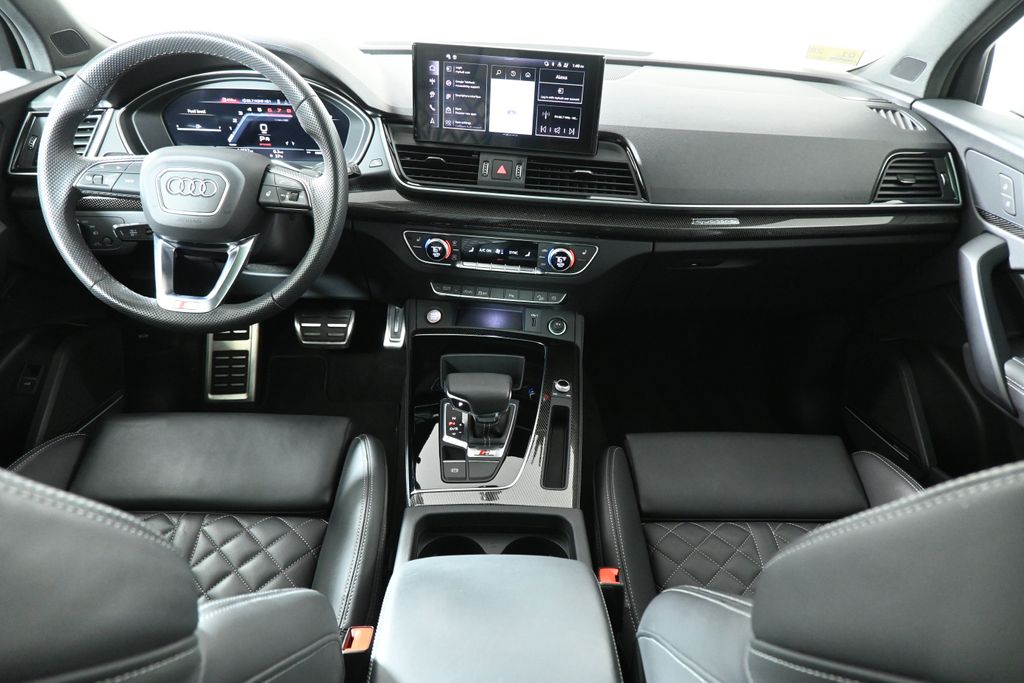 Thumbnail: 2025 Audi SQ5 - 4