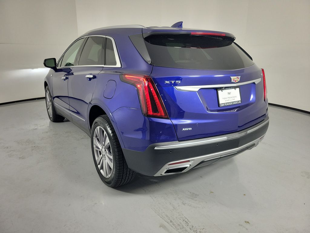 2024 Cadillac XT5 Premium Luxury - 2