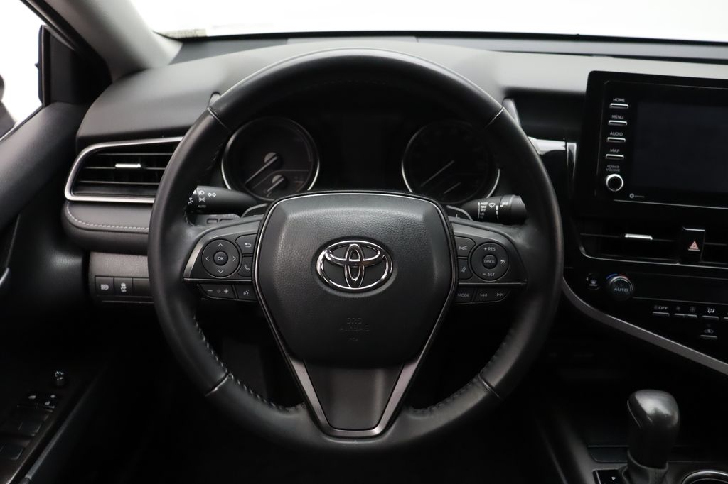 2023 Toyota Camry SE 23