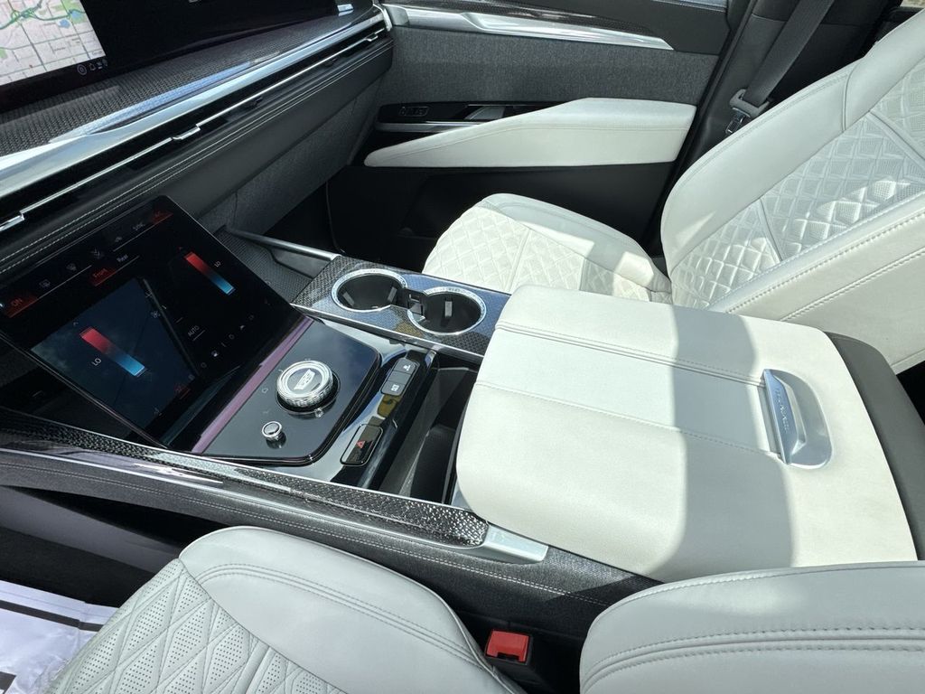 Used 2025 Cadillac Escalade SUV