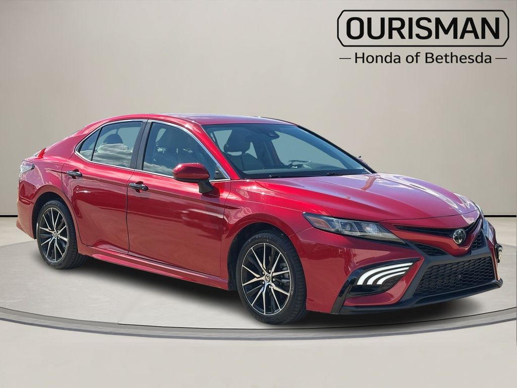 2021 Toyota Camry SE