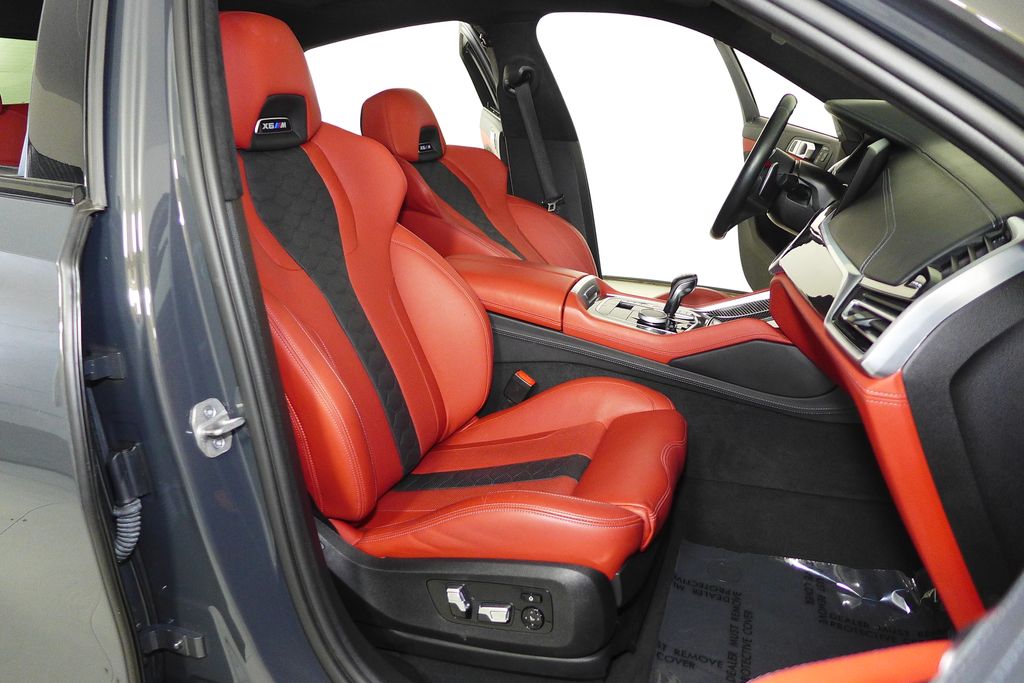 Thumbnail: 2023 BMW X6 - 19