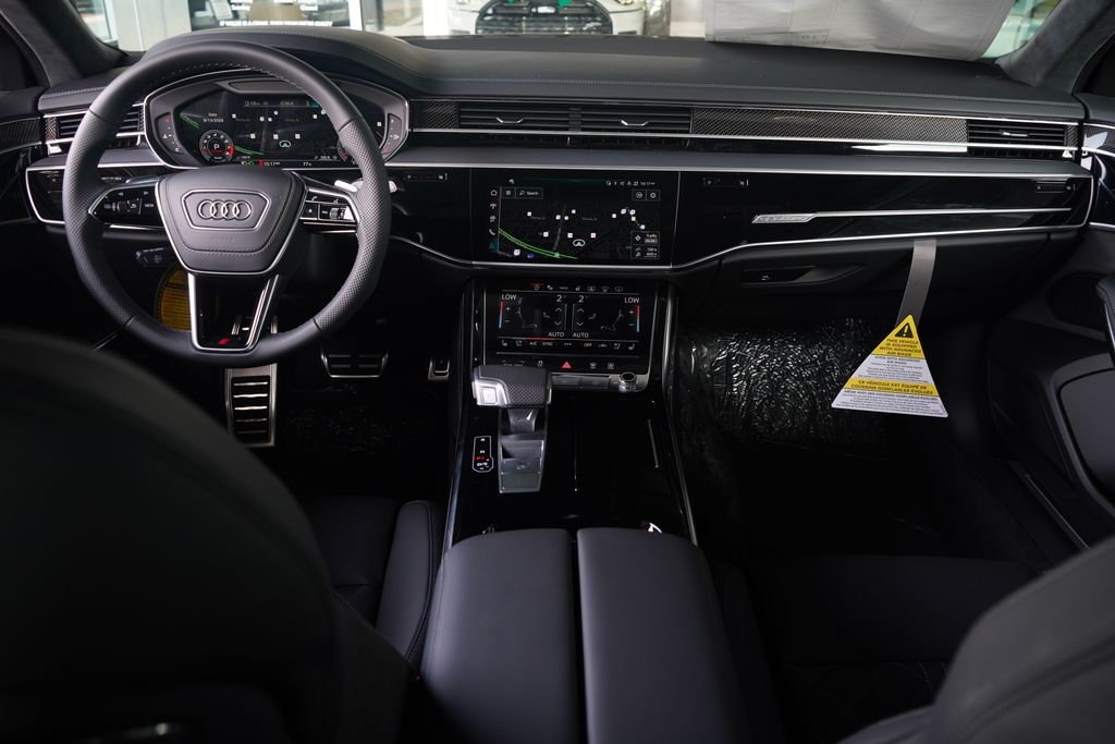 Thumbnail: 2026 Audi S8 - 8