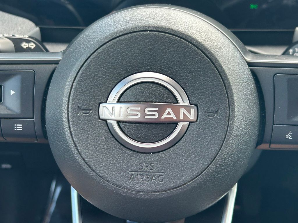 Used 2025 Nissan Kicks SUV
