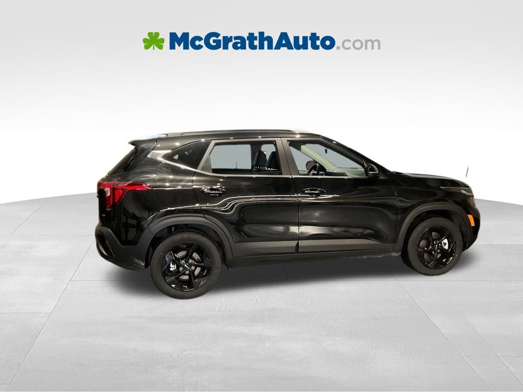 New 2026 Black Kia EX image 3
