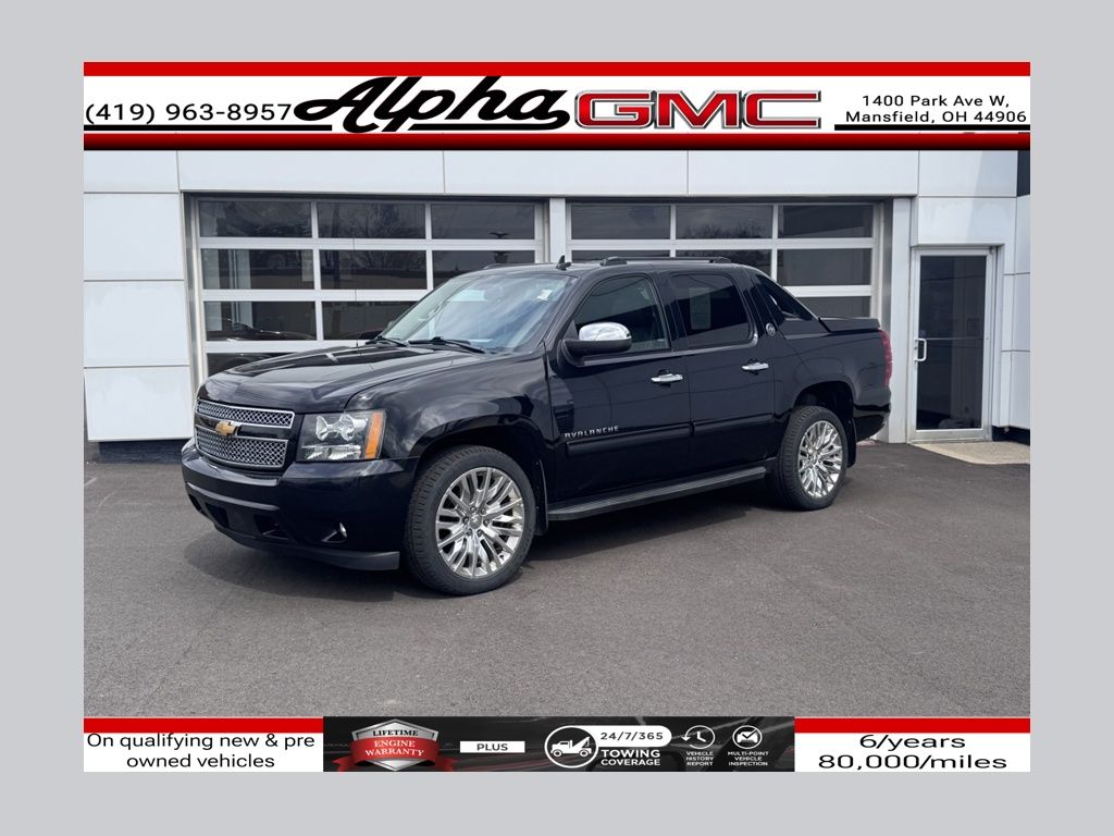 2013 Chevrolet Avalanche LT Black Diamond Edition 4WD