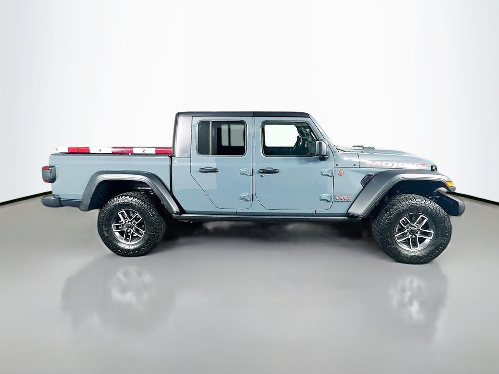 New 2026 Gray Jeep Mojave image 8