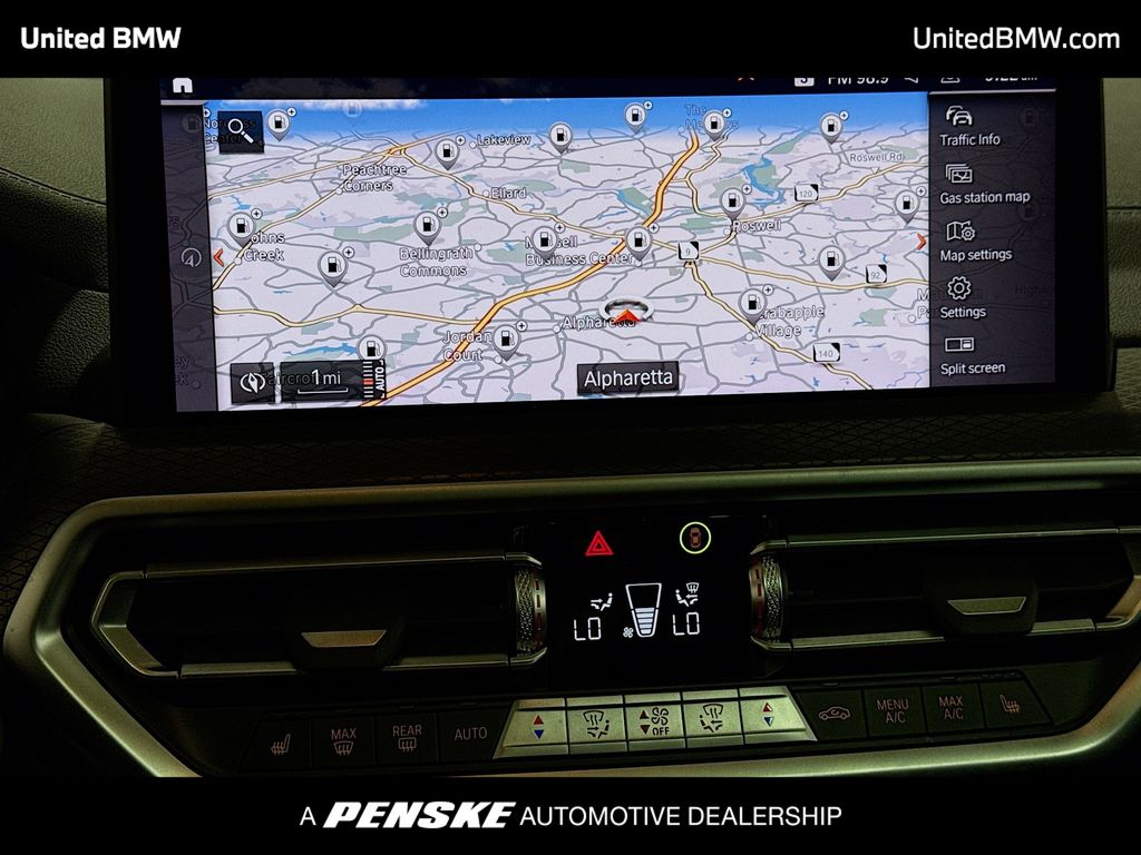 Thumbnail: 2025 BMW X4 - 10