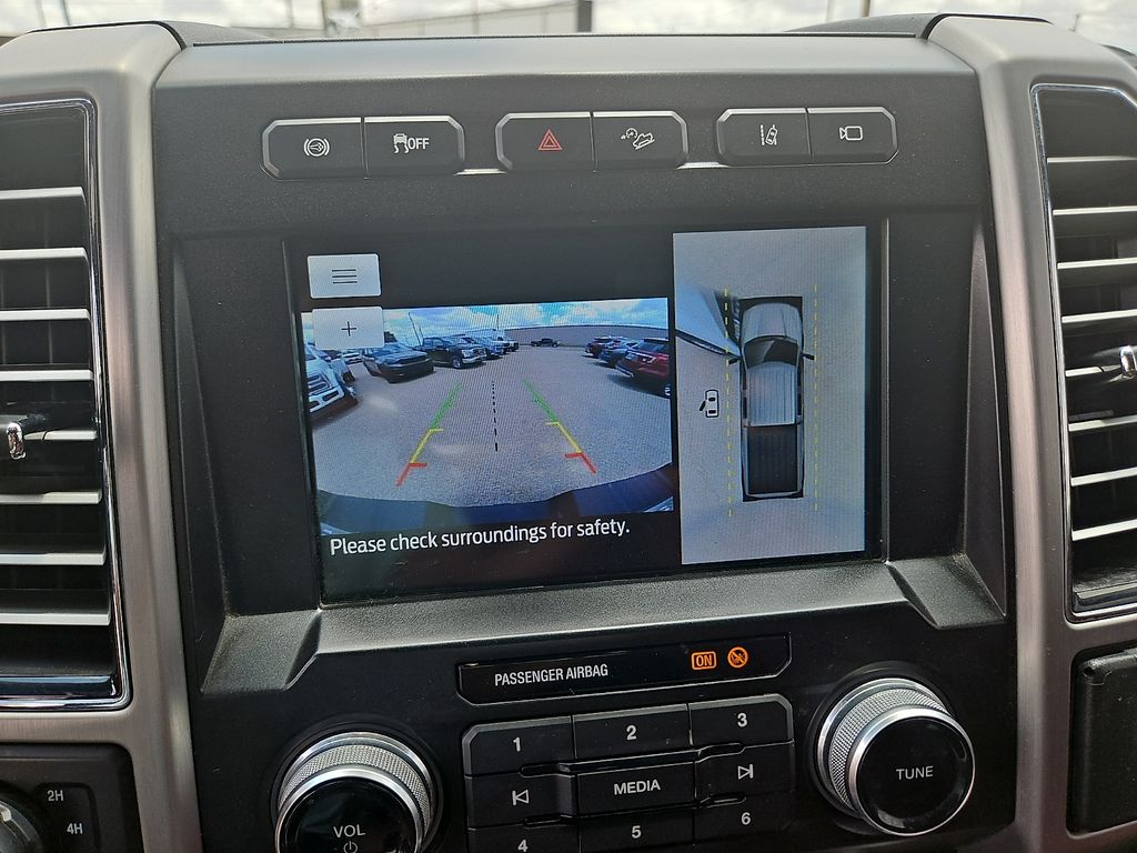 Used 2020 White Ford Platinum image 22