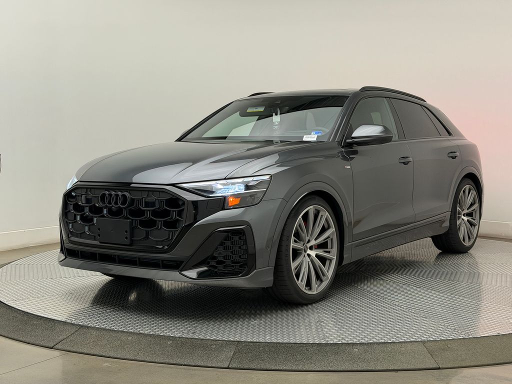 Thumbnail: 2026 Audi Q8 - 5