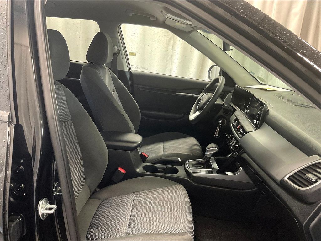 2024 Kia Seltos — photo 11