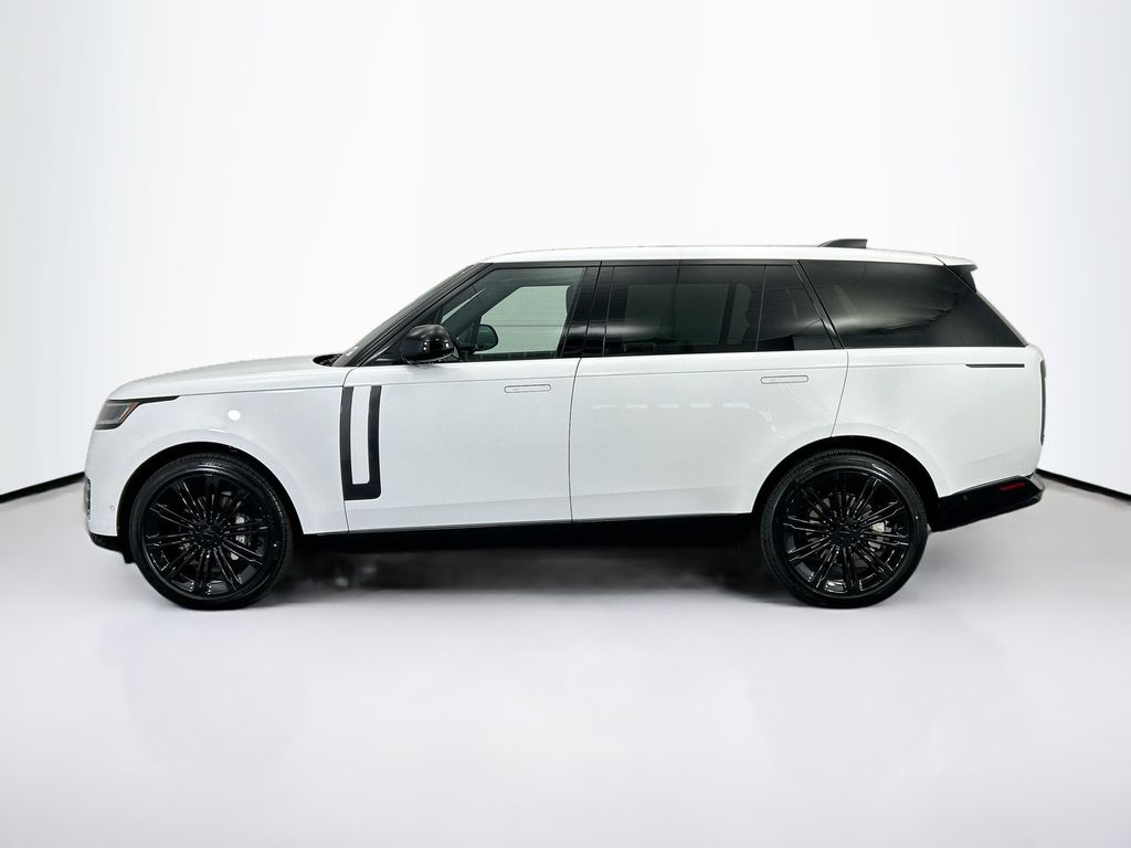 Thumbnail: 2026 Land Rover Range Rover - 8