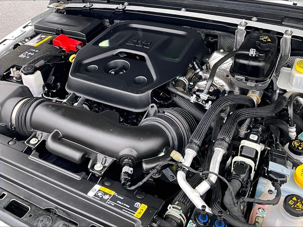 2024 Jeep Wrangler — photo 35