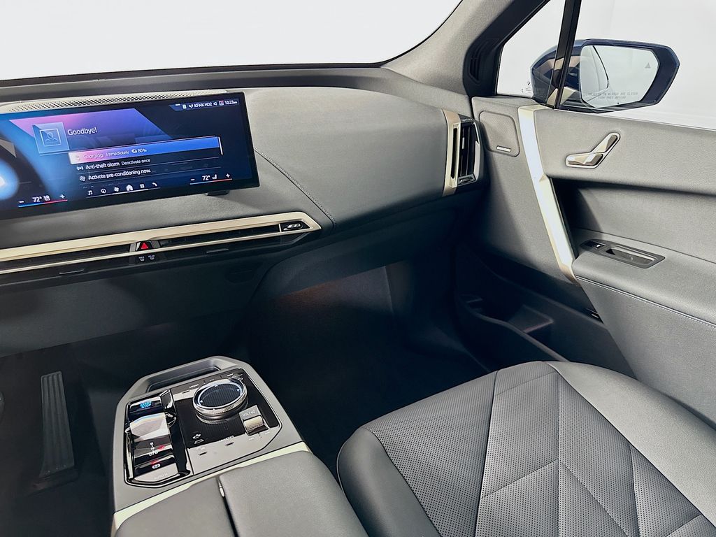 Thumbnail: 2024 BMW iX - 23